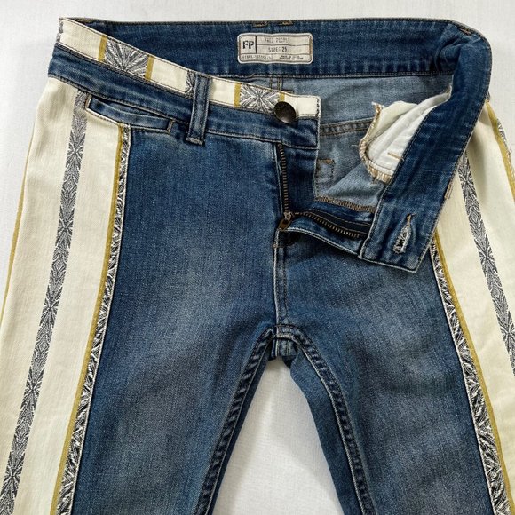 Free People Danica Flare Bell Bottom Jeans Size 25 - Picture 5 of 13